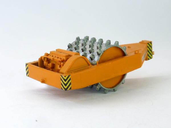Anhänge Vibrationswalze Baukema A12 Stampffußwalze  orange